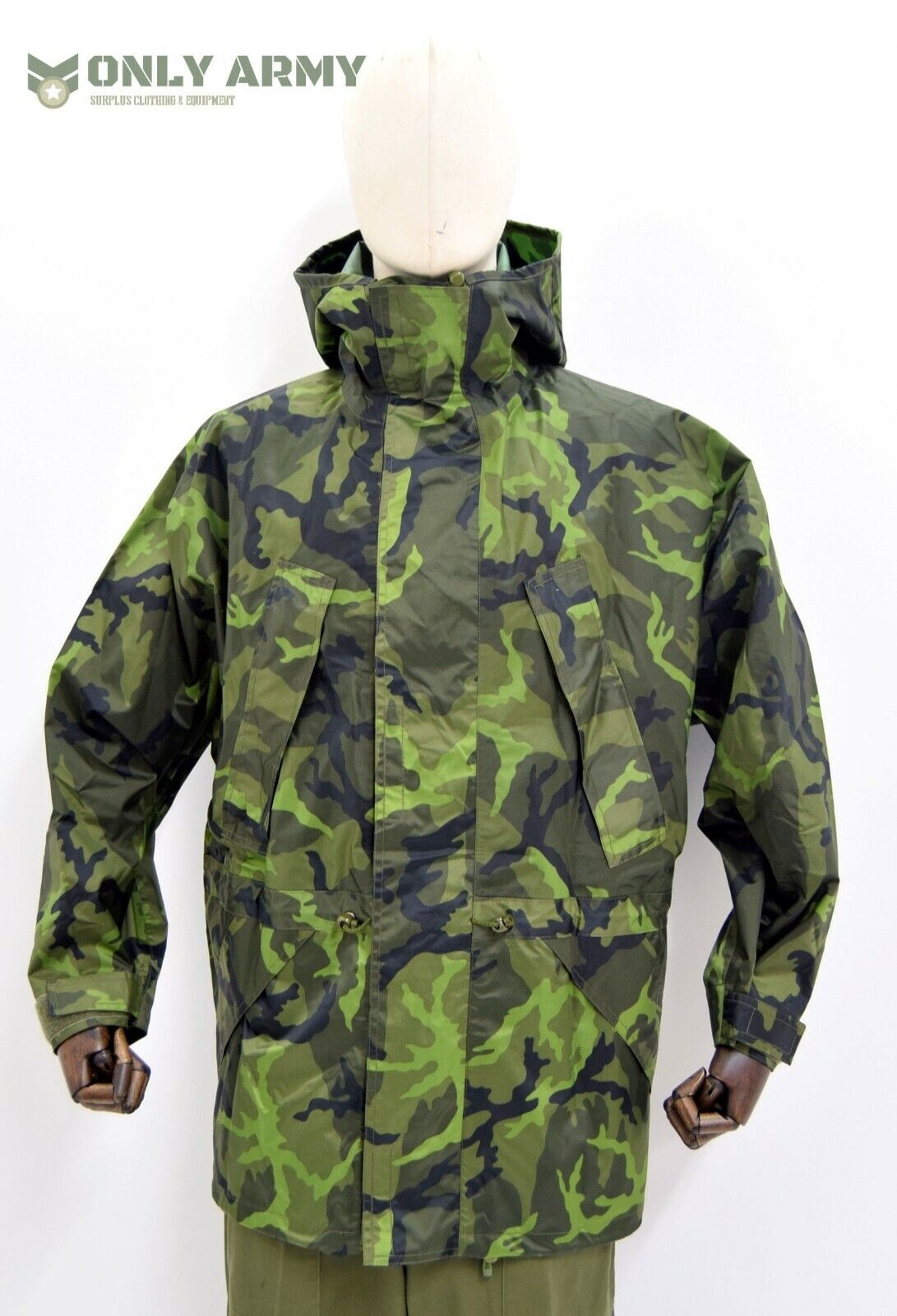 Czech Army M95 Waterproof Jacket Hooded Smock Lightweight Woodland Camo