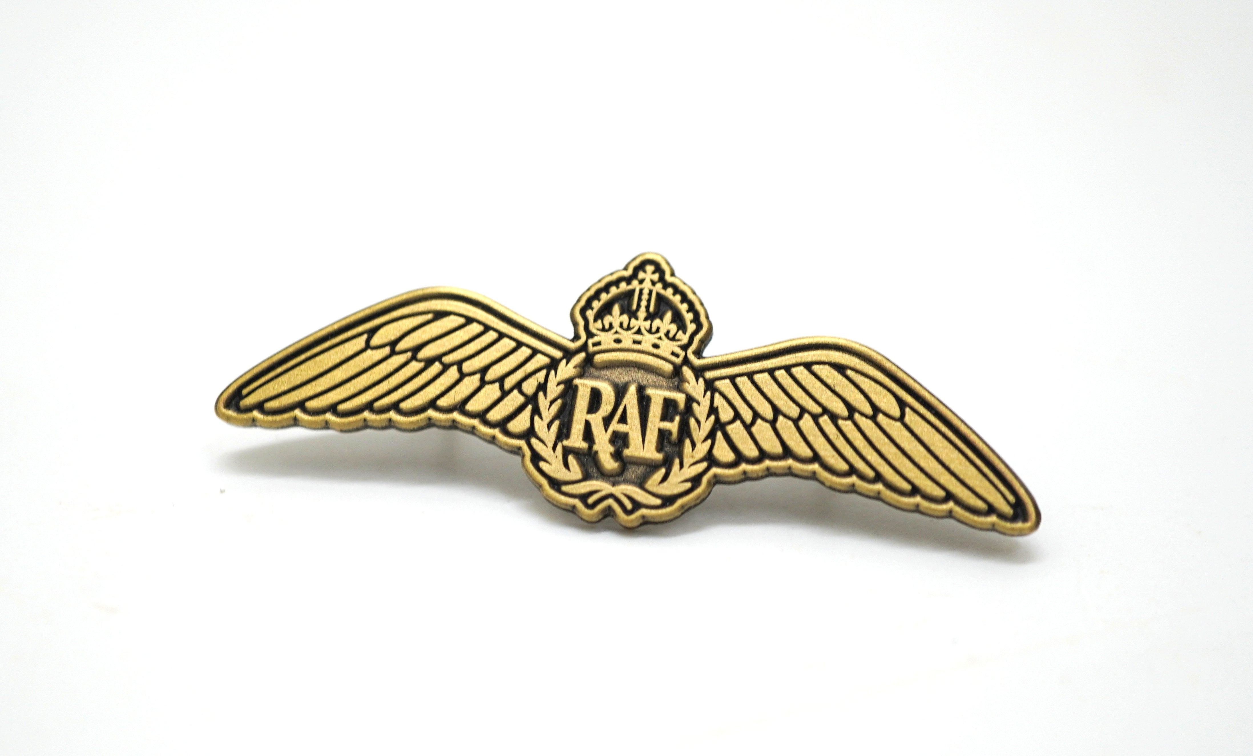Kings Crown Royal Air Force RAF Wings Badge Gold Brooch Pin Enamel