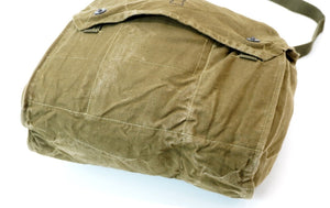 Finnish Army Gas Mask Bag Satchel Side Bag Utility Fishing Hunting Army Surplus